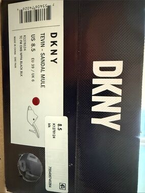 DKNY Tevin Sandal Mule in Black
